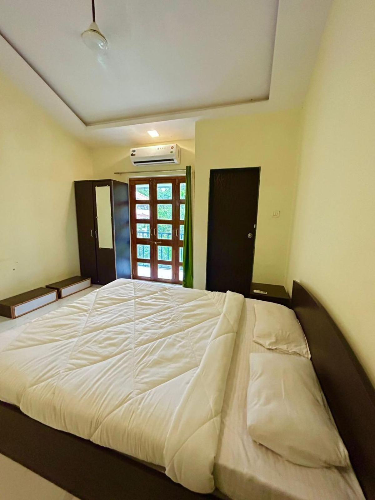 Hotel Wada Chirebandi à Gimvi Extérieur photo
