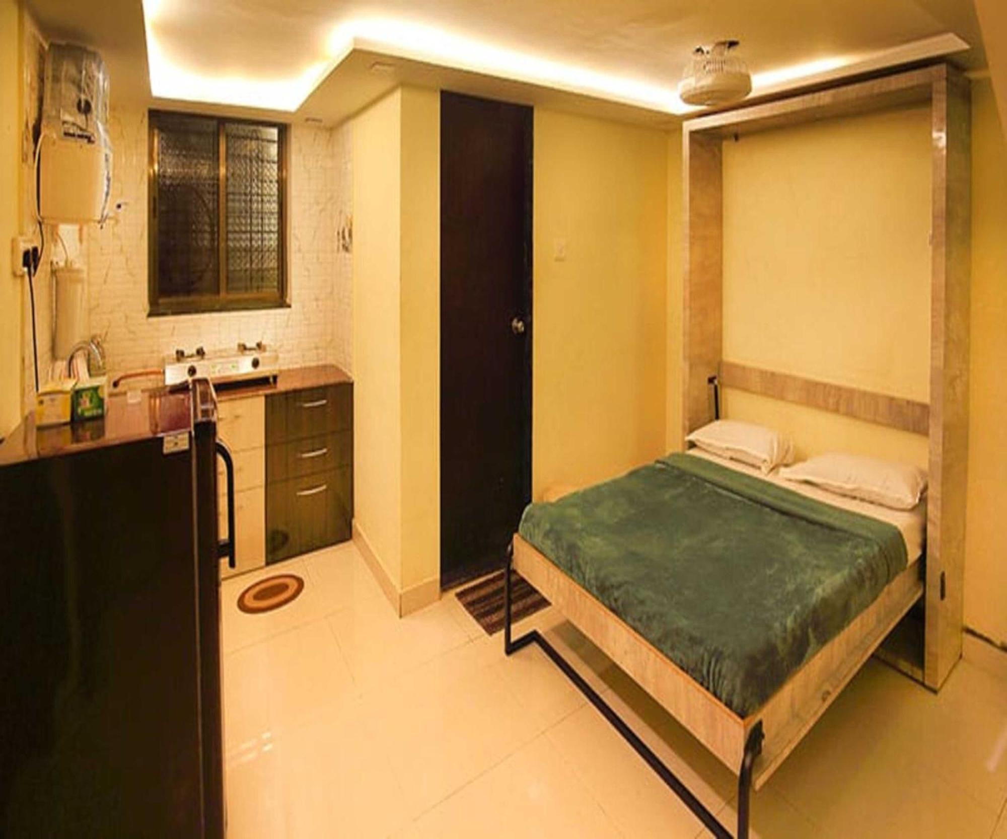 Hotel Wada Chirebandi à Gimvi Extérieur photo